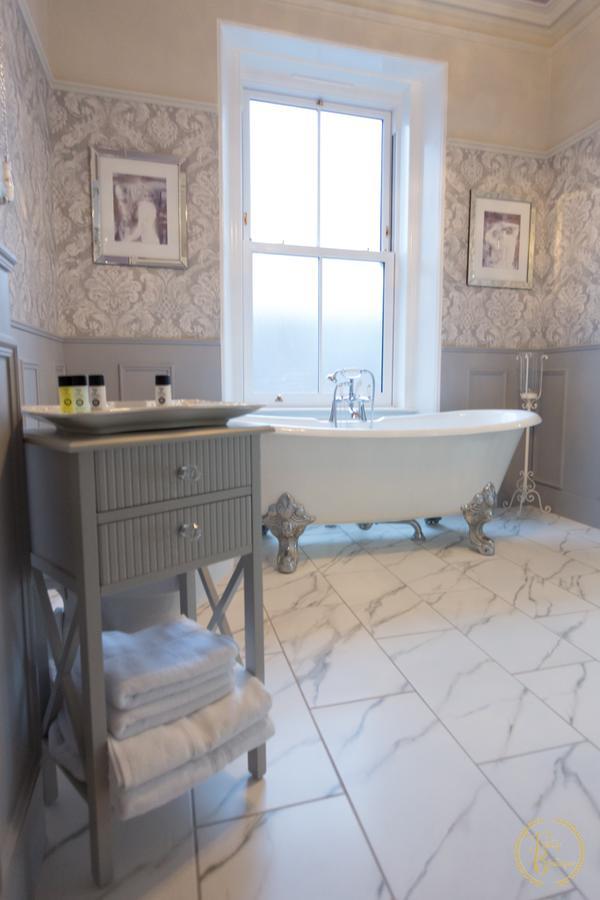 Trinity Boutique B&B Peterhead Extérieur photo