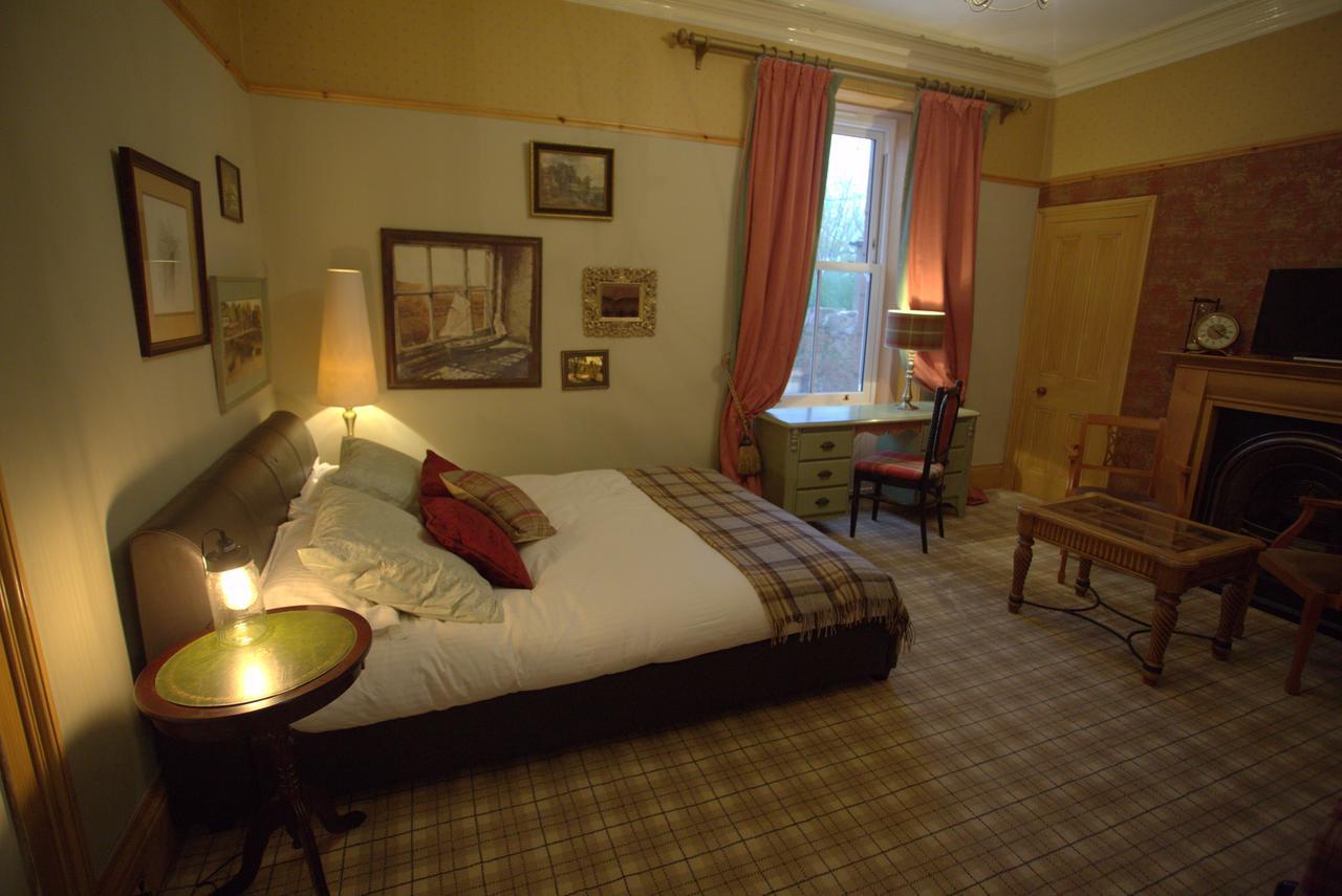 Trinity Boutique B&B Peterhead Extérieur photo